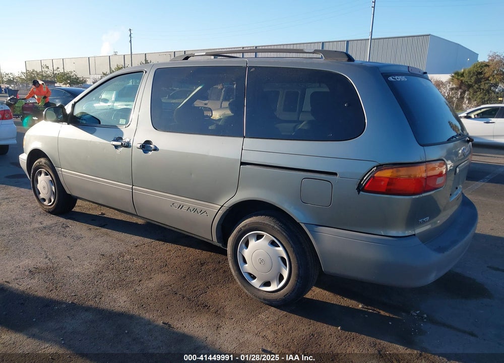 2000 TOYOTA SIENNA LE VIN: 4T3ZF13C6YU192324
