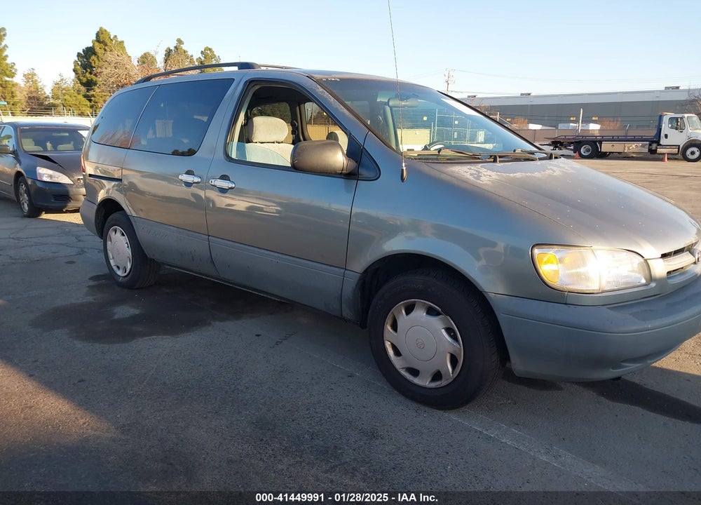 2000 TOYOTA SIENNA LE VIN: 4T3ZF13C6YU192324