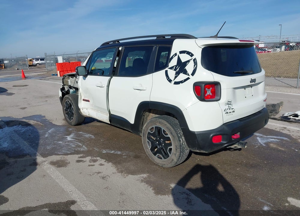 2016 JEEP RENEGADE VIN: ZACCJBCT7GPD06922