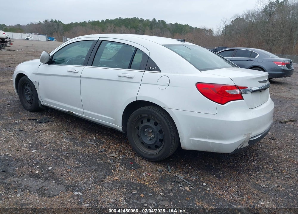 2014 CHRYSLER 200 VIN: 1C3CCBAB3EN142180