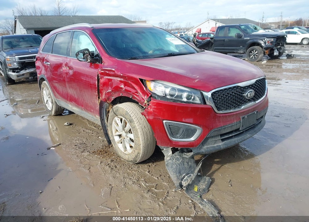 2017 KIA SORENTO 3.3L LX VIN: 5XYPGDA59HG190155
