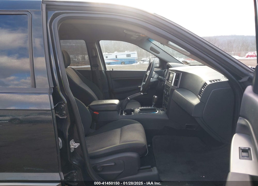 2010 JEEP GRAND CHEROKEE LAREDO VIN: 1J4PR4GK1AC100301