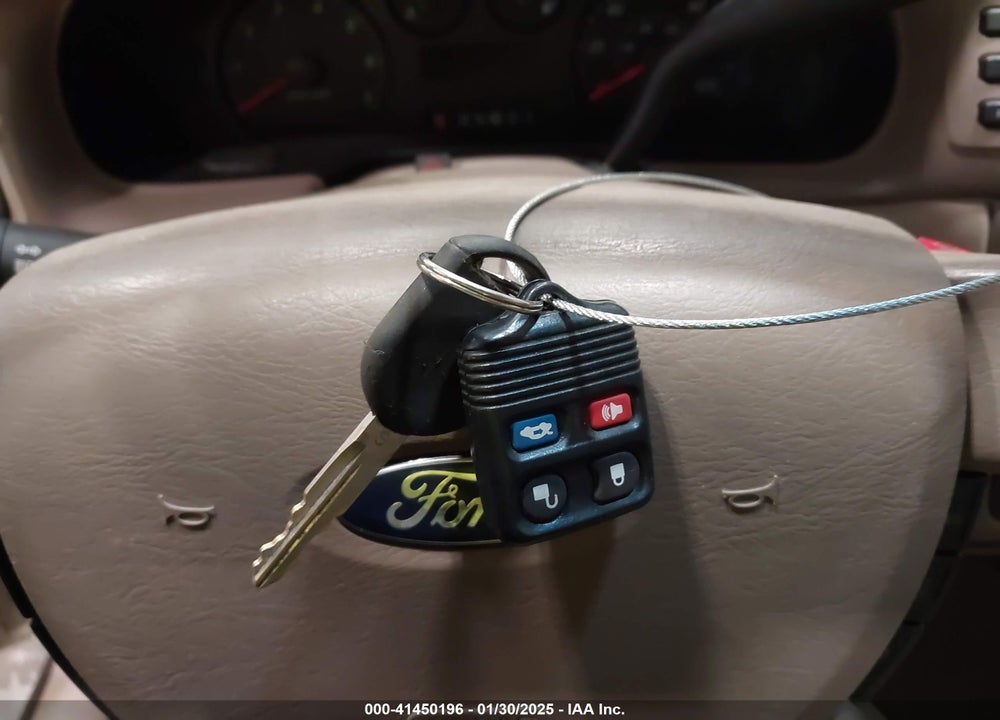 2005 FORD TAURUS VIN: 1FAFP53U95A194083
