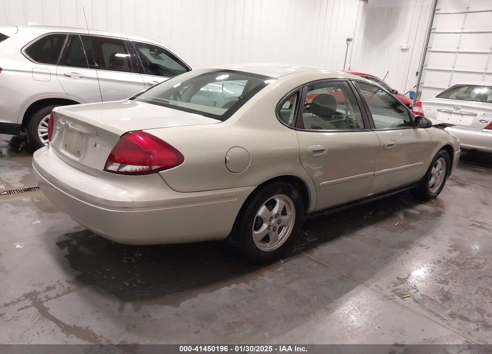 2005 FORD TAURUS VIN: 1FAFP53U95A194083