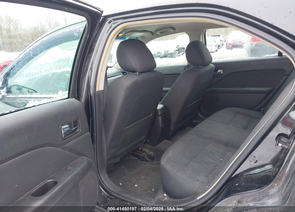 2011 FORD FUSION VIN: 3FAHP0HG5BR311125