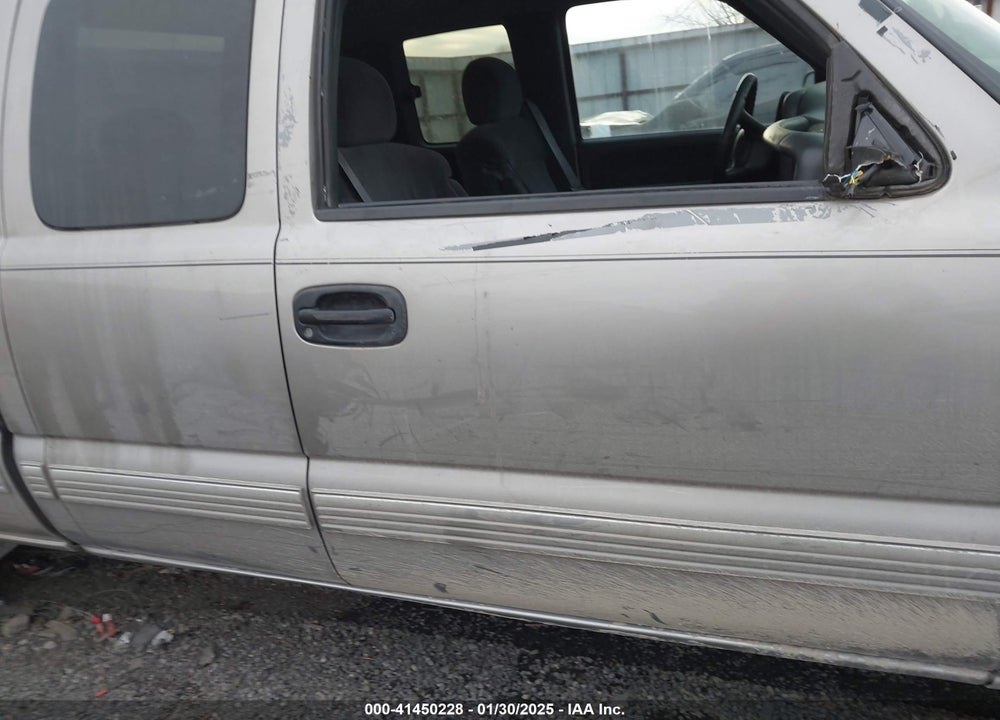 1999 CHEVROLET SILVERADO 1500 LS VIN: 2GCEK19T7X1167120