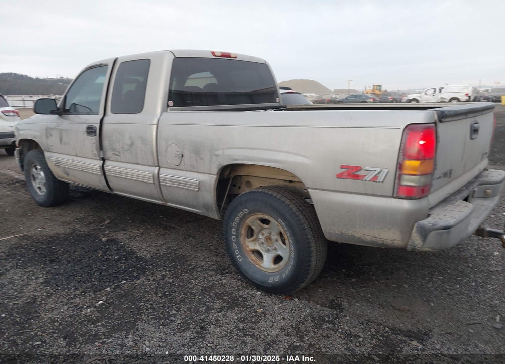 1999 CHEVROLET SILVERADO 1500 LS VIN: 2GCEK19T7X1167120