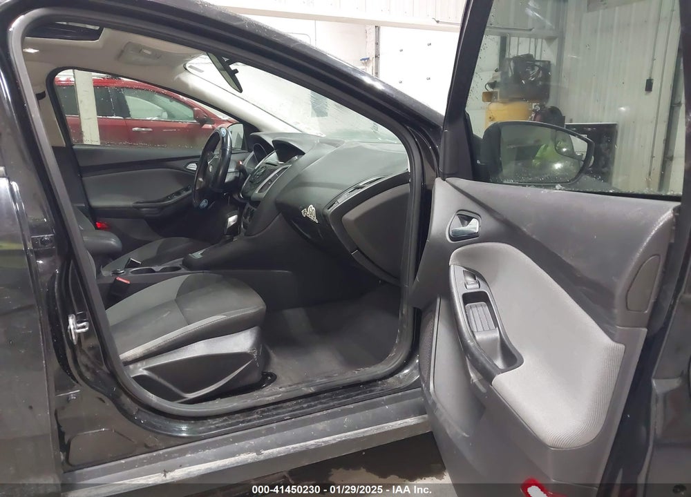 2012 FORD FOCUS VIN: 1FAHP3F28CL175453