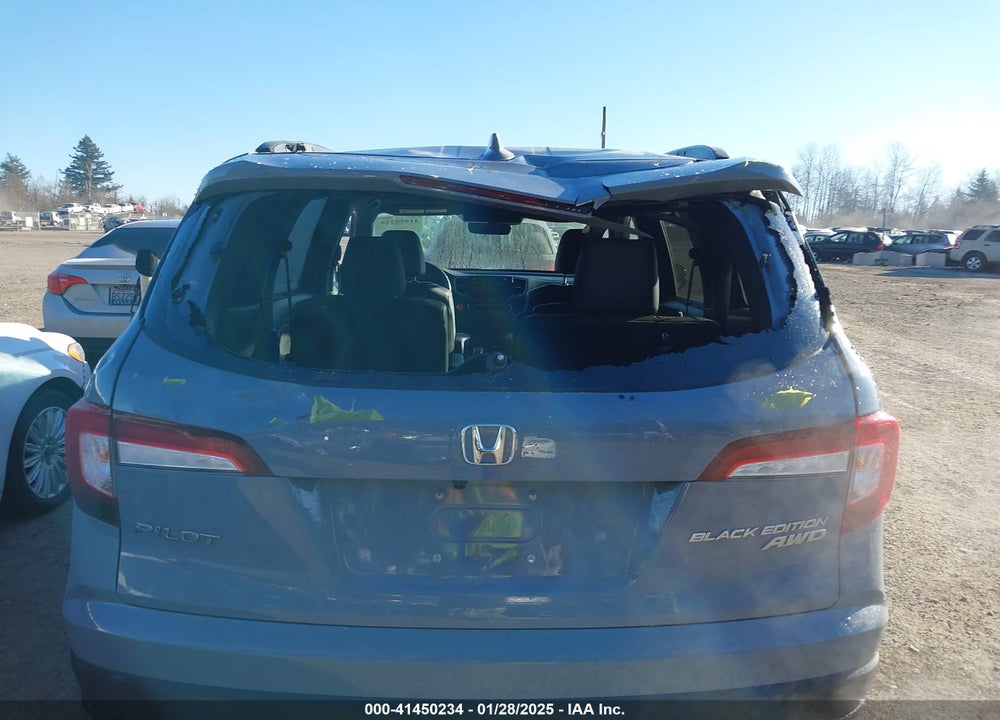 2022 HONDA PILOT AWD BLACK EDITION VIN: 5FNYF6H74NB049054