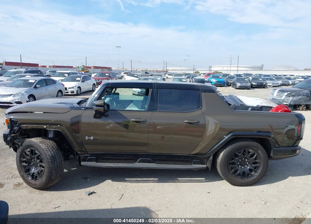 2024 GMC HUMMER EV PICKUP 2X VIN: 1GT10BDD2RU106369