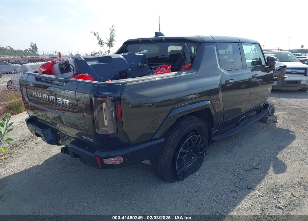 2024 GMC HUMMER EV PICKUP 2X VIN: 1GT10BDD2RU106369