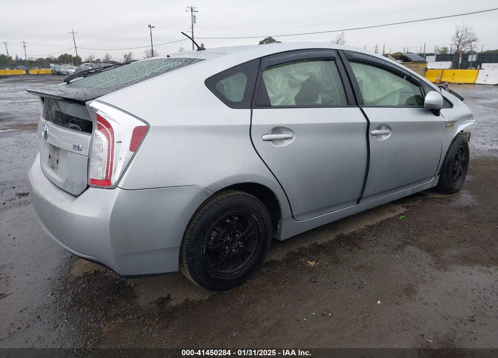 2015 TOYOTA PRIUS TWO VIN: JTDKN3DU8F0481973