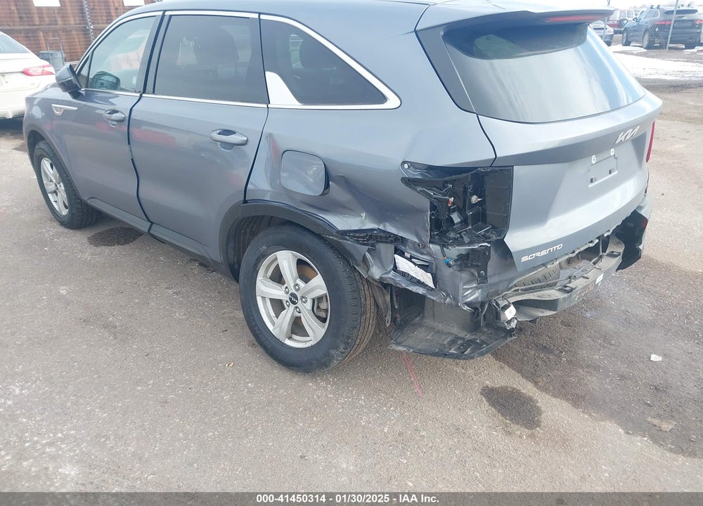 2023 KIA SORENTO LX VIN: 5XYRGDLC8PG177416