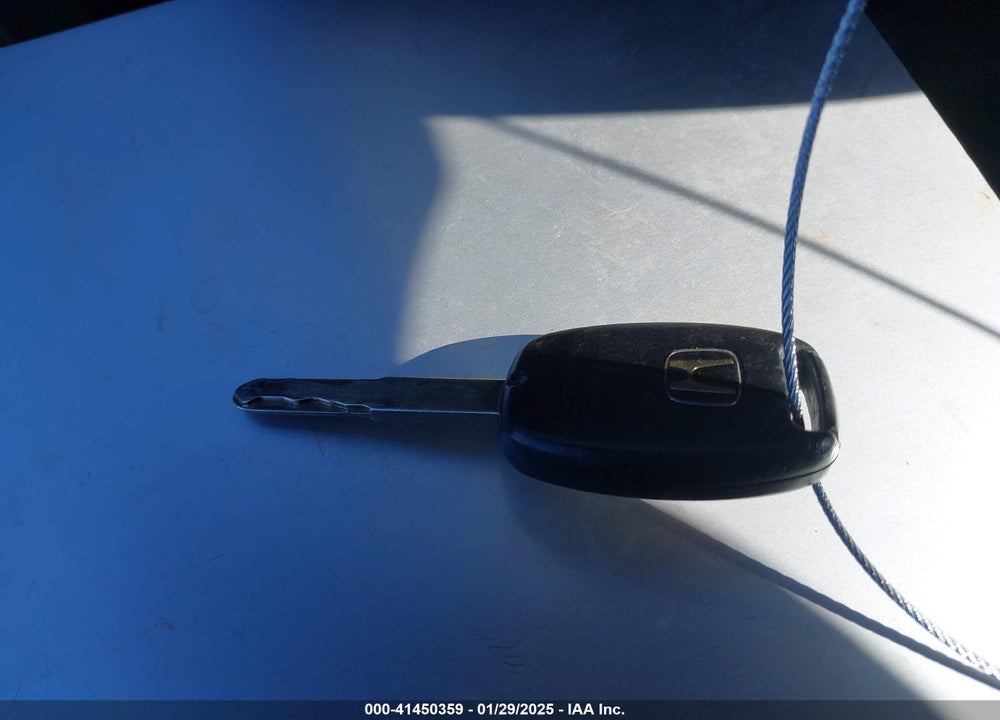 2007 HONDA FIT VIN: JHMGD38647S060969