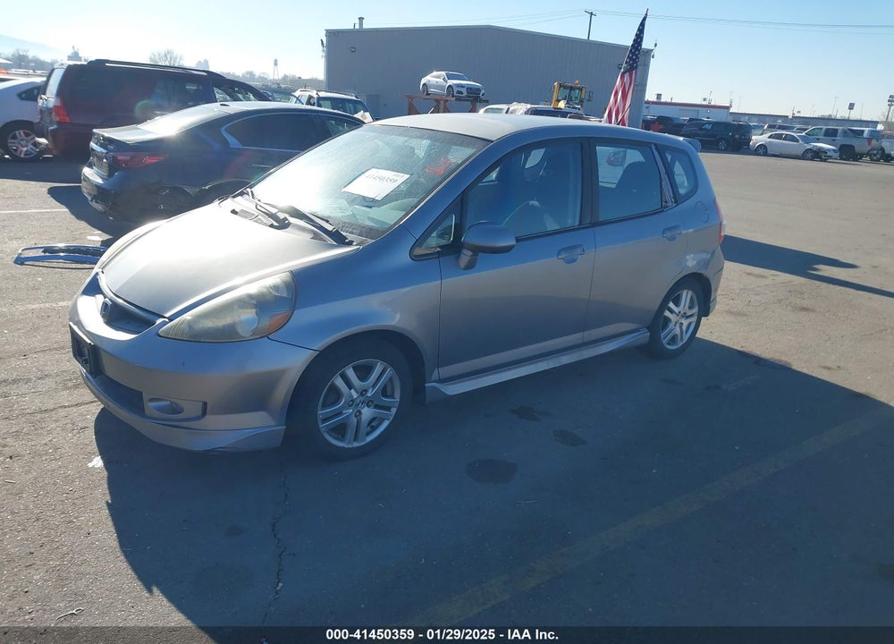 2007 HONDA FIT VIN: JHMGD38647S060969