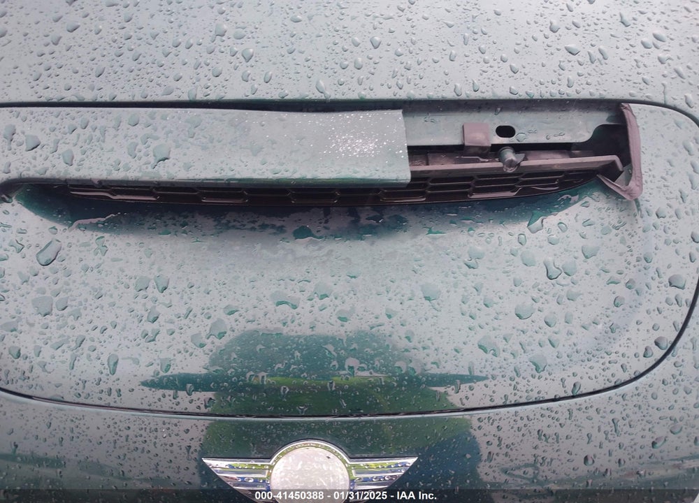 2010 MINI COOPER S VIN: WMWMF7C54ATW89845