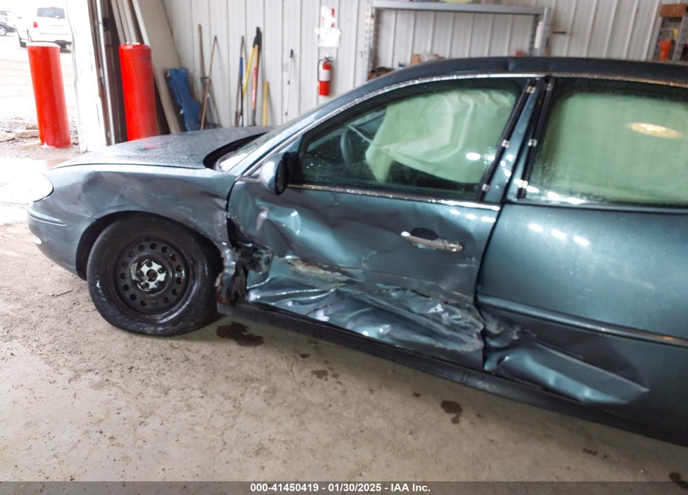2006 BUICK LACROSSE VIN: 2G4WC582961225935