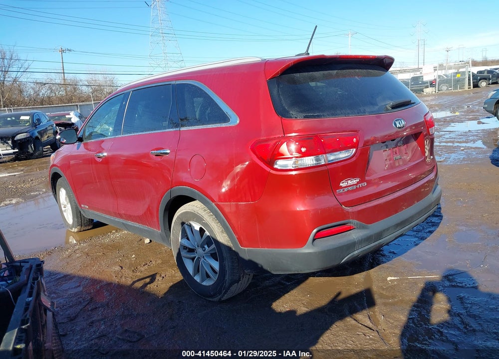 2016 KIA SORENTO 3.3L LX VIN: 5XYPGDA52GG172773