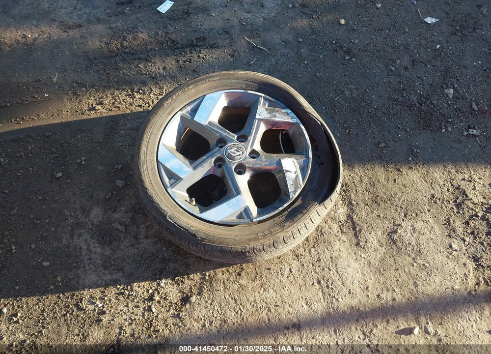 2023 HYUNDAI VENUE SEL VIN: KMHRC8A38PU275586