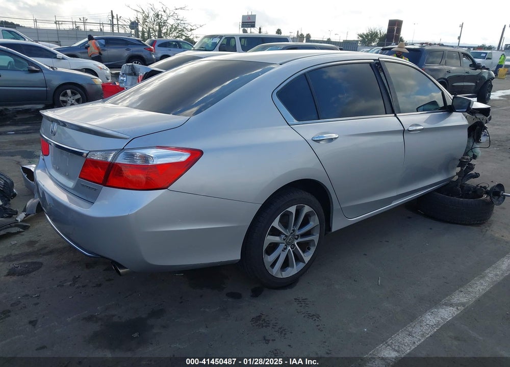 2013 HONDA ACCORD VIN: 1HGCR2F50DA255086