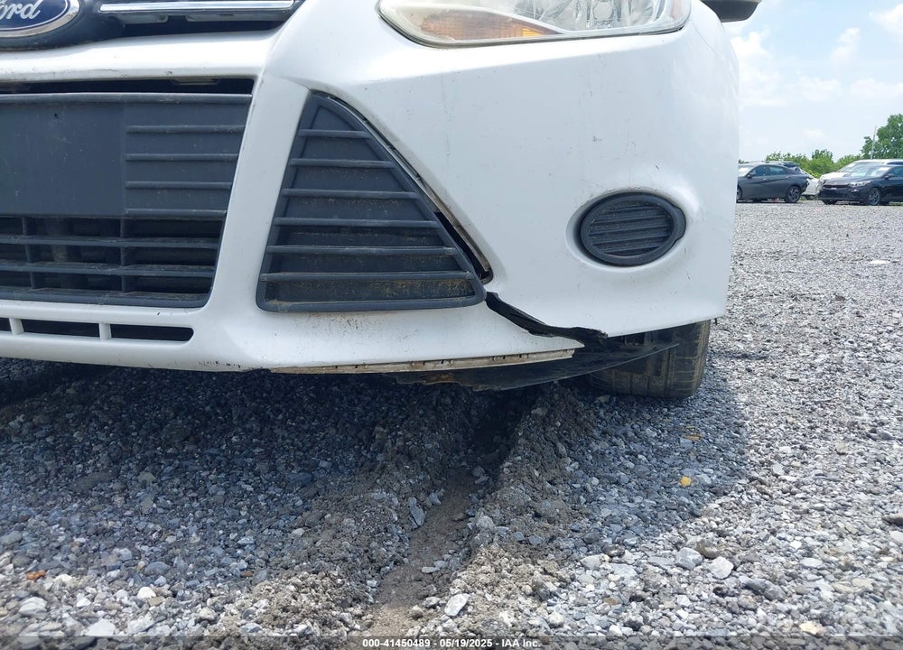 2014 FORD FOCUS SE VIN: 1FADP3F29EL189721