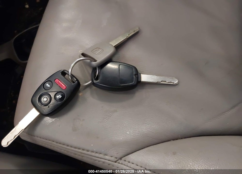 2012 HONDA CIVIC EX-L VIN: 19XFB2F90CE045943