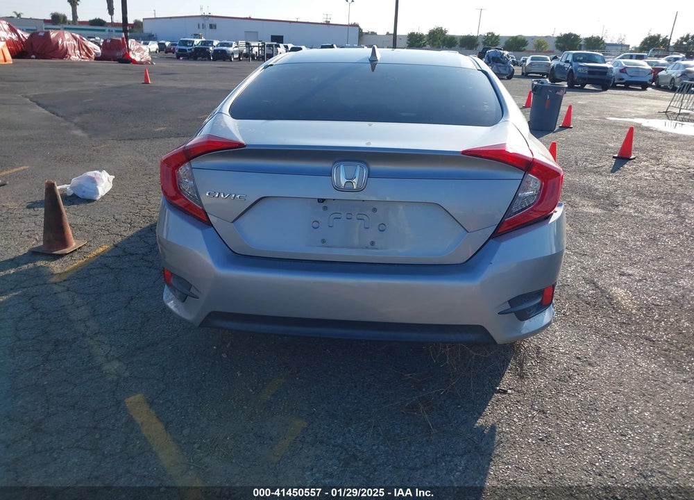 2018 HONDA CIVIC VIN: 2HGFC2F79JH563029