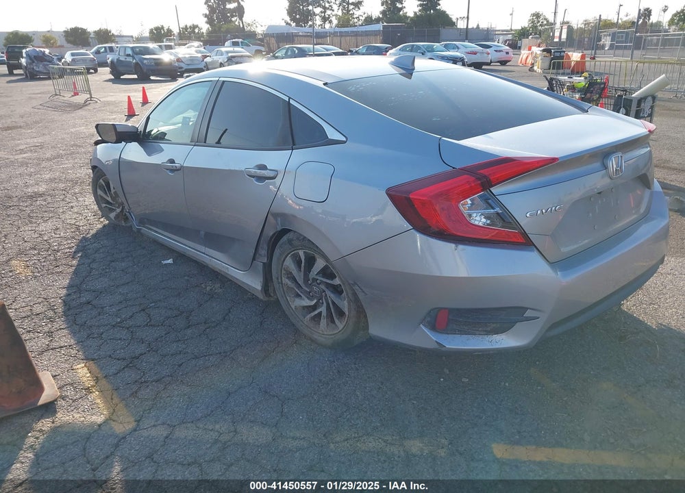 2018 HONDA CIVIC VIN: 2HGFC2F79JH563029