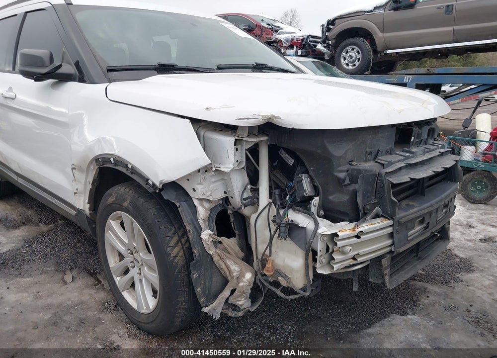 2019 FORD EXPLORER XLT VIN: 1FM5K8D89KGA13334