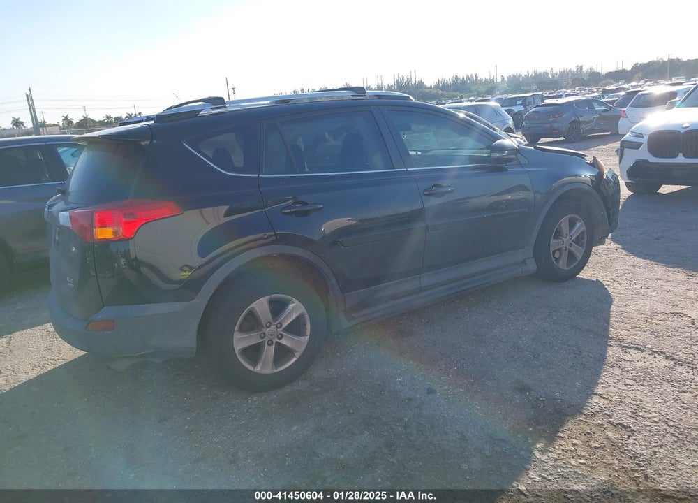 2014 TOYOTA RAV4 XLE VIN: 2T3RFREV9EW203762