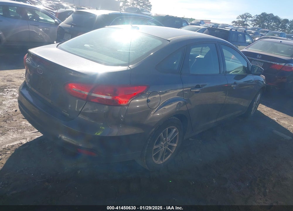 2018 FORD FOCUS VIN: 1FADP3FE9JL242695