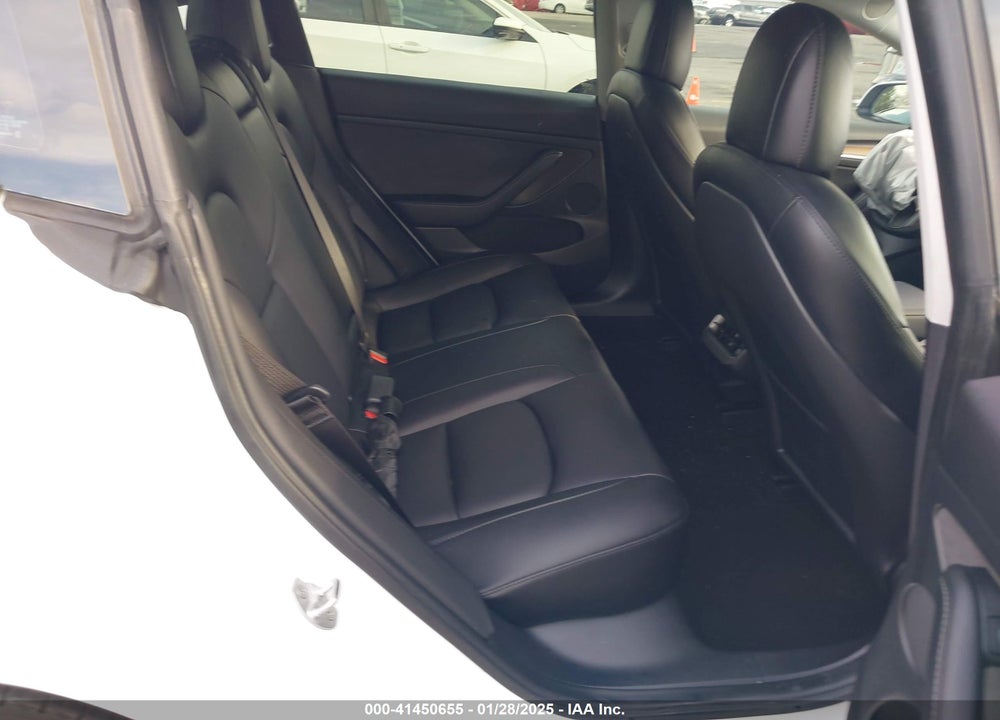 2022 TESLA MODEL 3 REAR-WHEEL DRIVE VIN: 5YJ3E1EA4NF323322