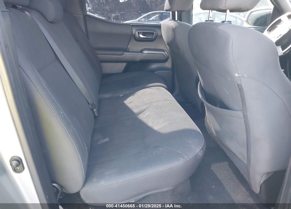 2018 TOYOTA TACOMA VIN: 3TMCZ5AN6JM185891