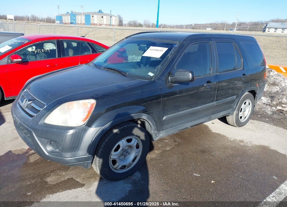2005 HONDA CR-V LX VIN: SHSRD68585U306072