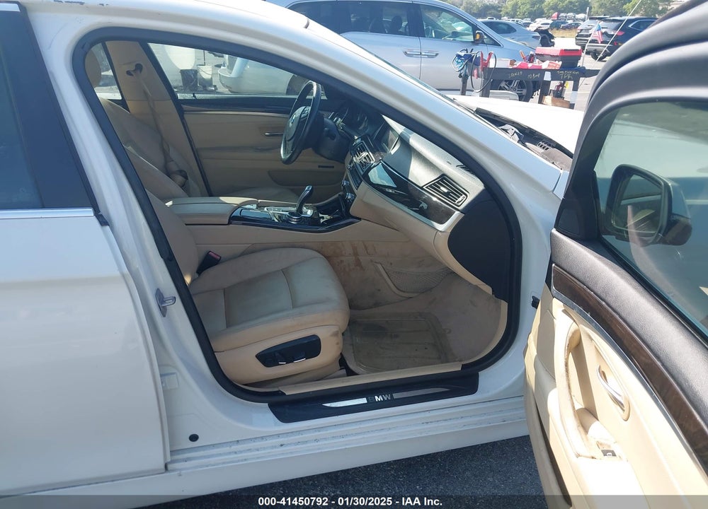 2014 BMW 528I VIN: WBA5A5C56ED511751