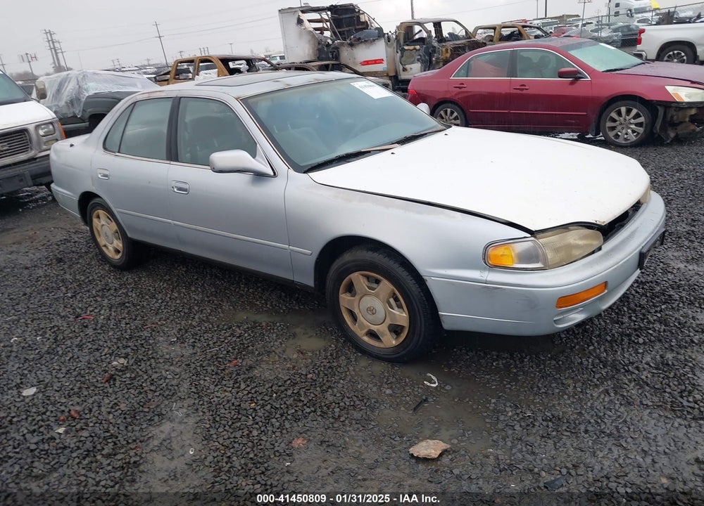 1996 TOYOTA CAMRY LE/XLE/SE VIN: 4T1BF12K1TU137601