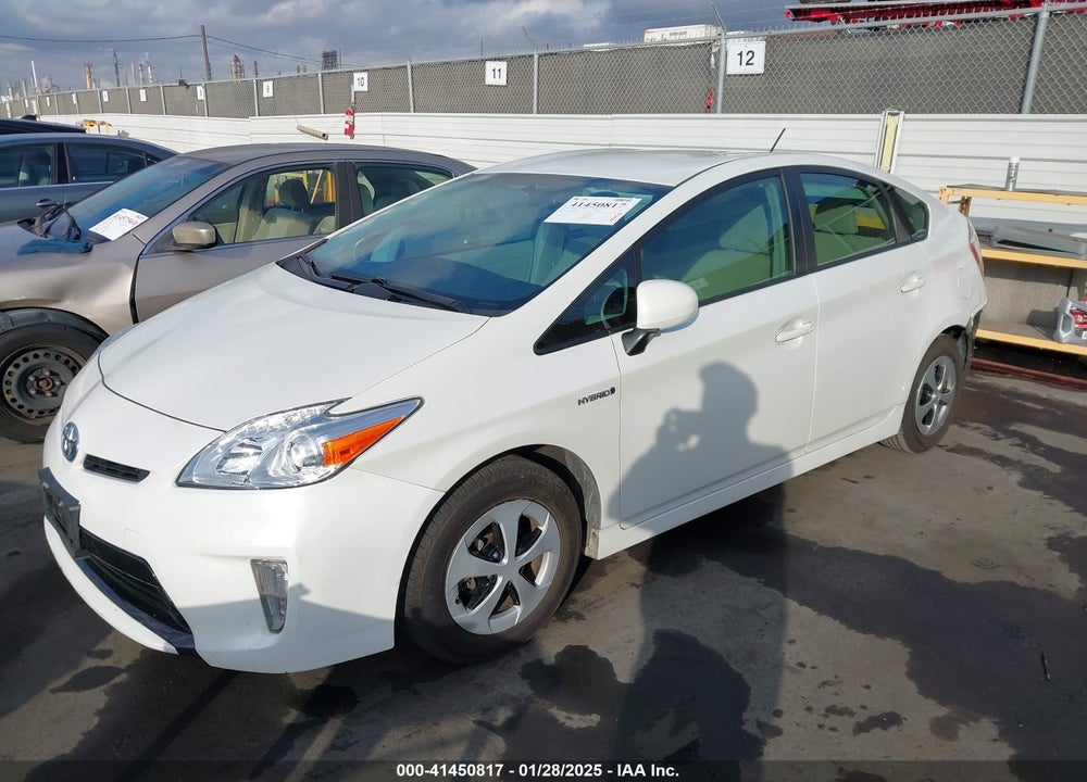 2015 TOYOTA PRIUS TWO VIN: JTDKN3DU9F0460842