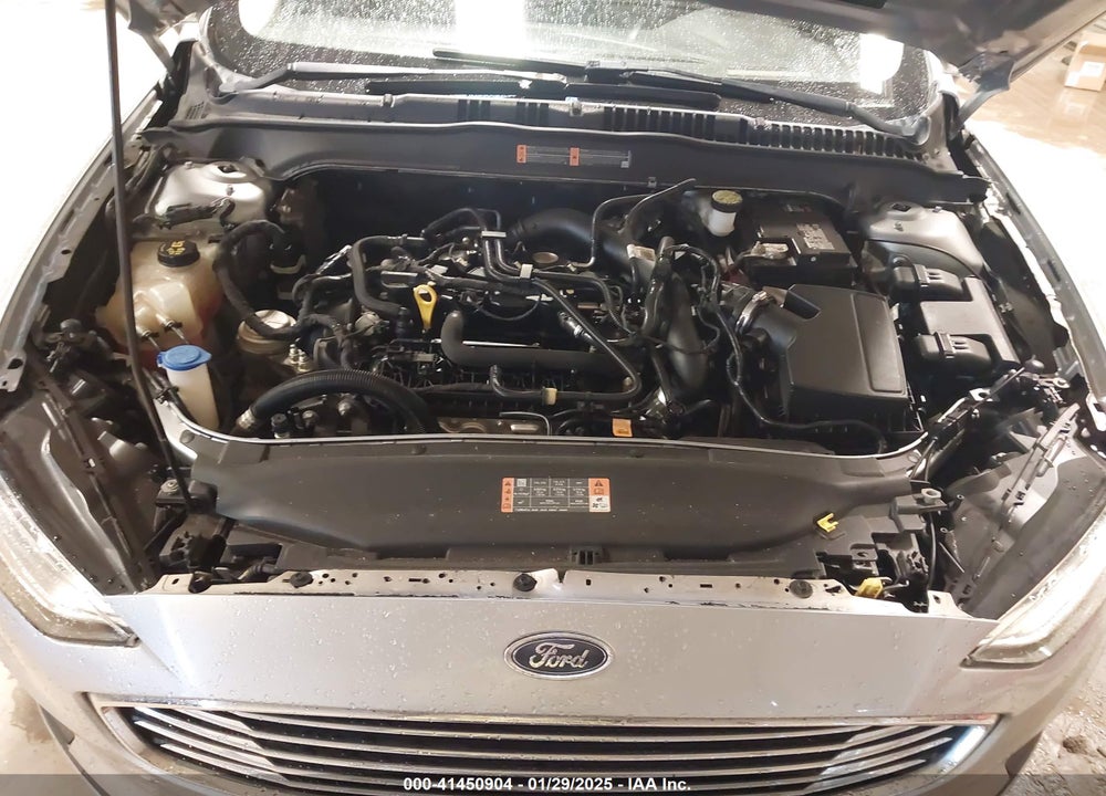 2020 FORD FUSION VIN: 3FA6P0HD6LR111613