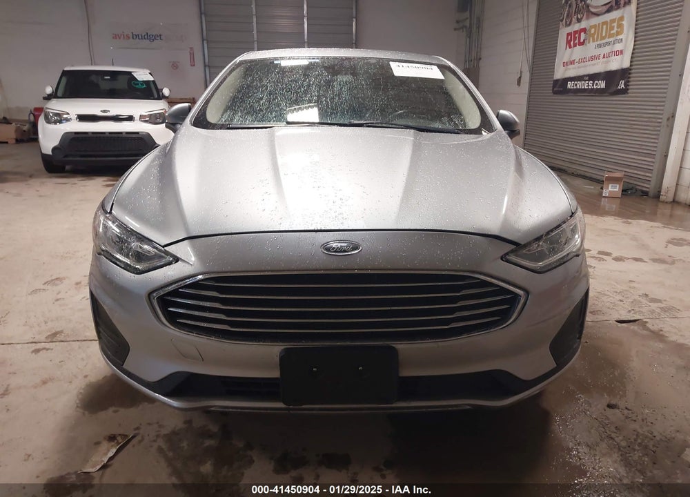 2020 FORD FUSION VIN: 3FA6P0HD6LR111613