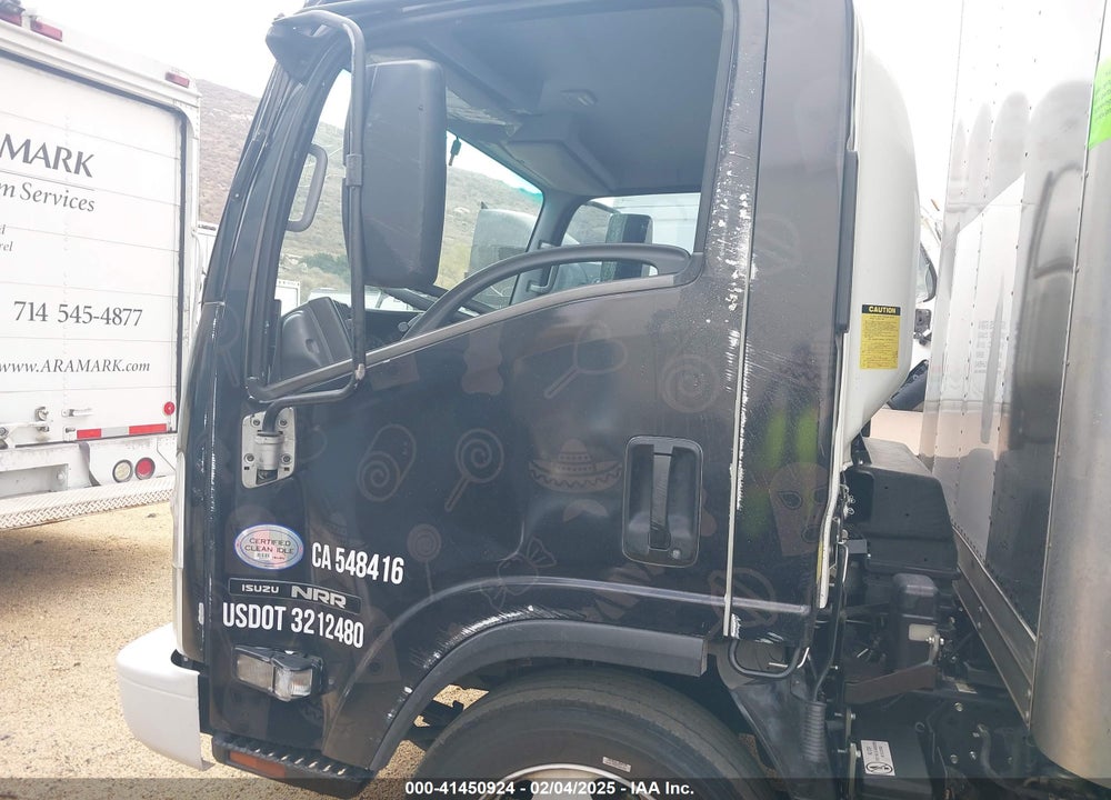 2019 ISUZU NRR VIN: JALE5W165K7303376