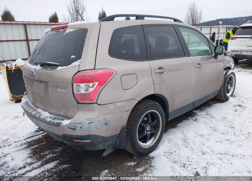 2014 SUBARU FORESTER 2.5I PREMIUM VIN: JF2SJACC3EG414875
