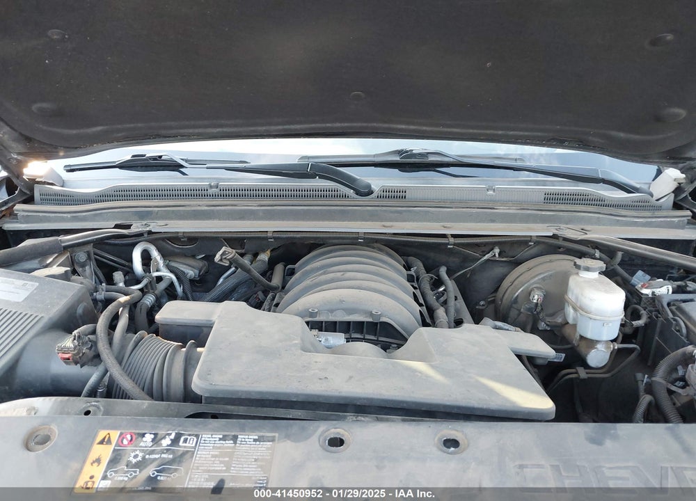 2019 CHEVROLET SUBURBAN LT VIN: 1GNSKHKC2KR190625
