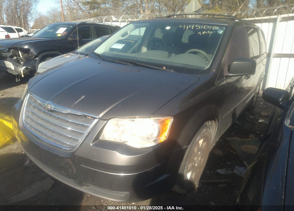 2010 CHRYSLER TOWN & COUNTRY VIN: 2A4RR4DE4AR344250