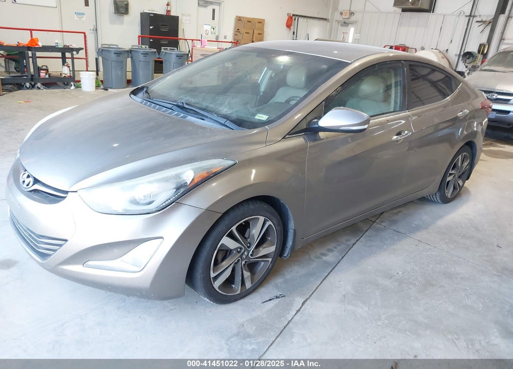 2014 HYUNDAI ELANTRA VIN: 5NPDH4AE1EH518639