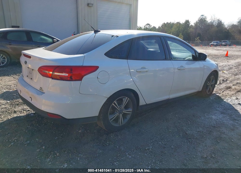 2016 FORD FOCUS VIN: 1FADP3FE9GL399281