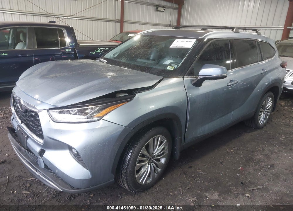 2024 TOYOTA HIGHLANDER PLATINUM VIN: 5TDKDRBH4RS567200