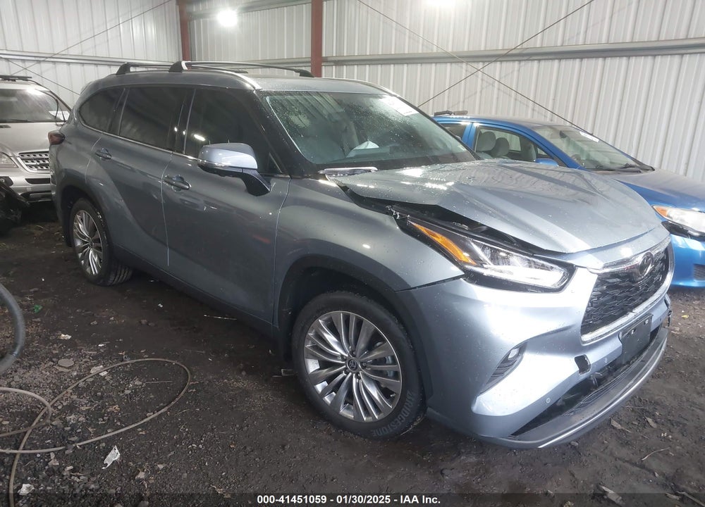 2024 TOYOTA HIGHLANDER PLATINUM VIN: 5TDKDRBH4RS567200