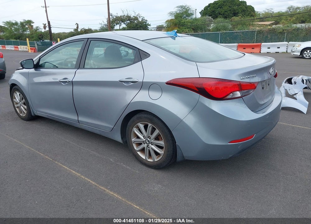 2016 HYUNDAI ELANTRA SE VIN: 5NPDH4AE8GH692775