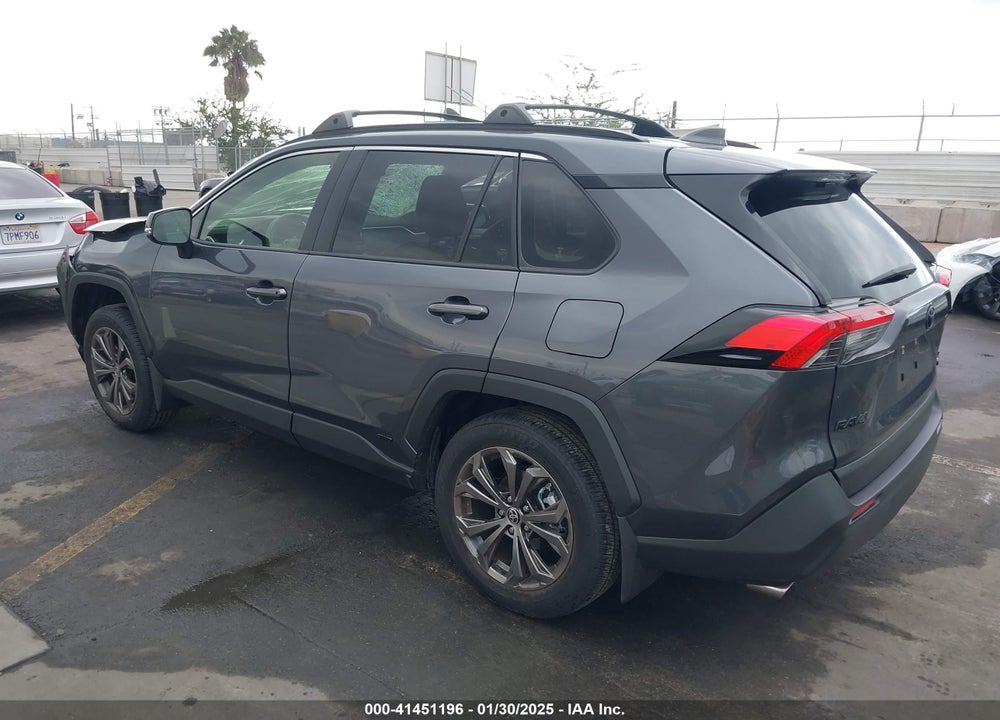 2024 TOYOTA RAV4 HYBRID XLE PREMIUM VIN: JTMB6RFV8RD143380