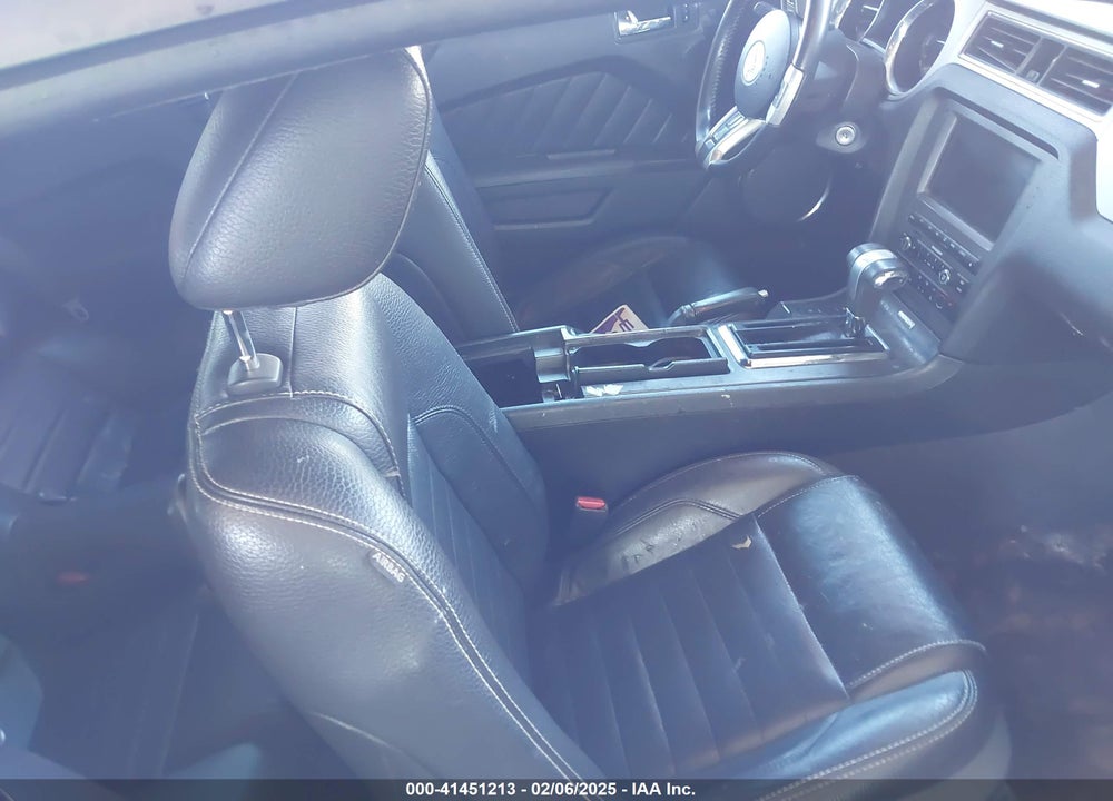 2011 FORD MUSTANG VIN: 1ZVBP8AM6B5163100
